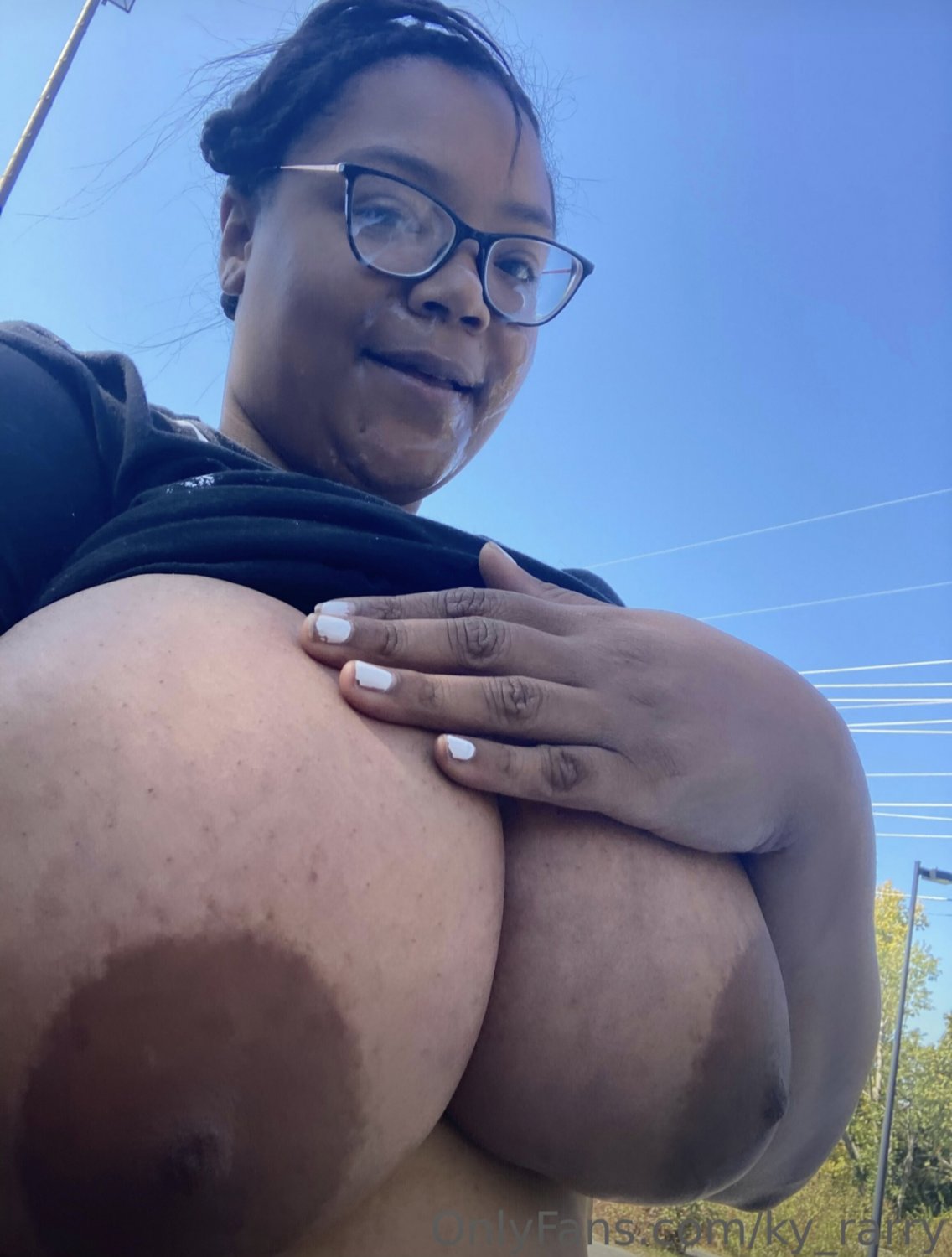 Stupid Ebony Fat Tits - Porn Videos & Photos - EroMe