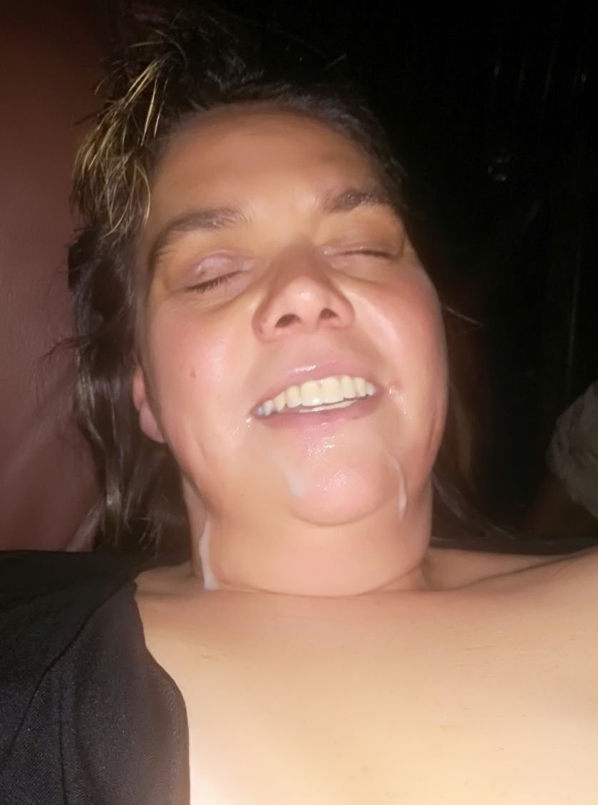 Eine hübsche Frau aber auch eine fette, verfickte AO Schlampe und eine dauergeile Sau, Beate Ilgen #WVWkxNd7